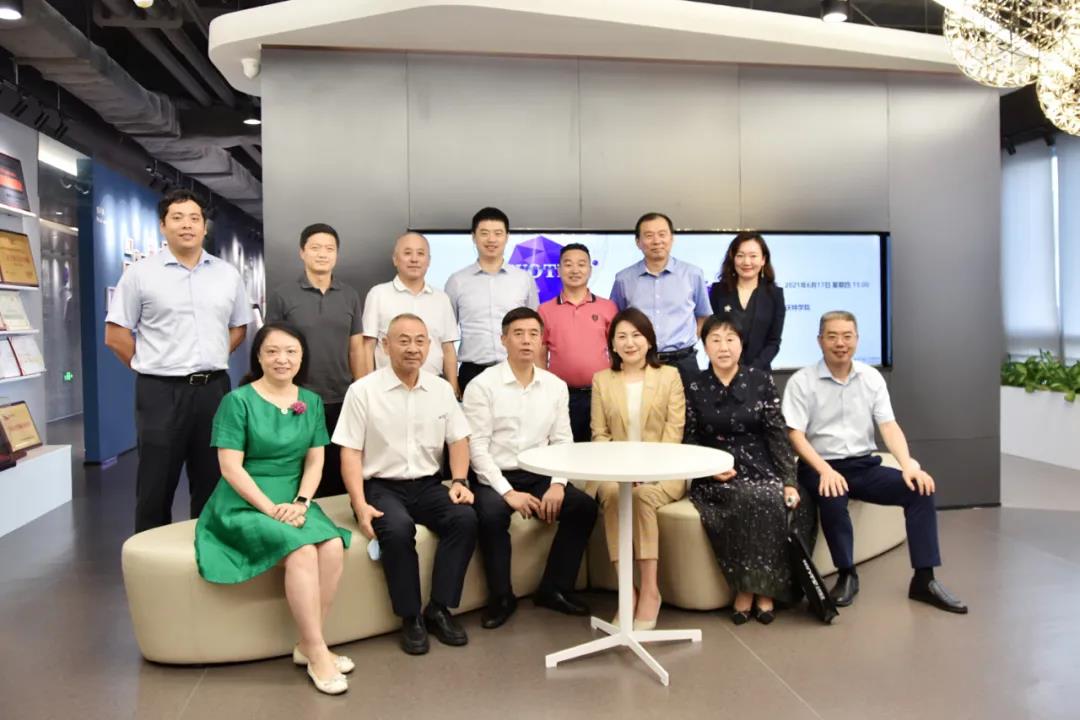 深圳市政协副主席田夫一行莅临沃特股份考察调研
