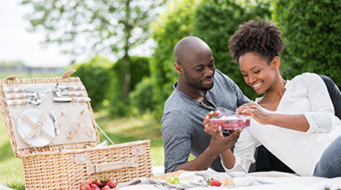 汉高与利安德巴塞尔合作推出可重复密封的包装