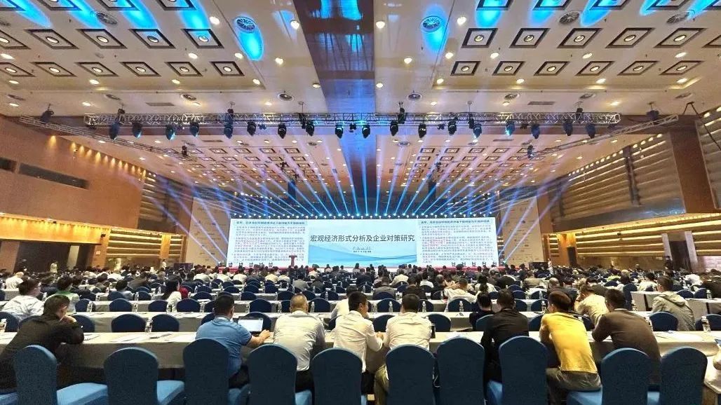 喜讯 | 巴德富荣获2022华涂奖优质建筑涂料原材料供应商奖