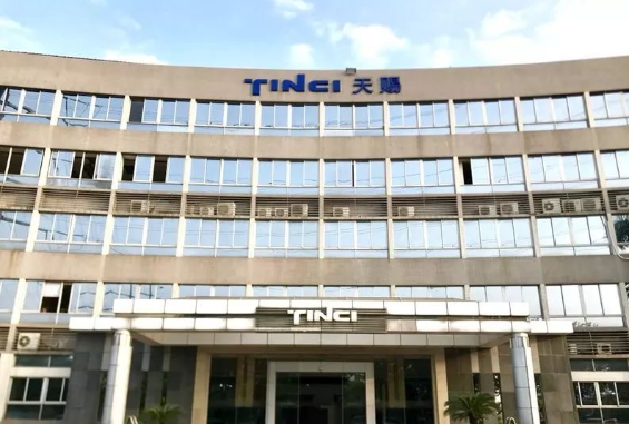天赐材料终止捷克10万吨锂电电解液项目 德国OEM开始供货