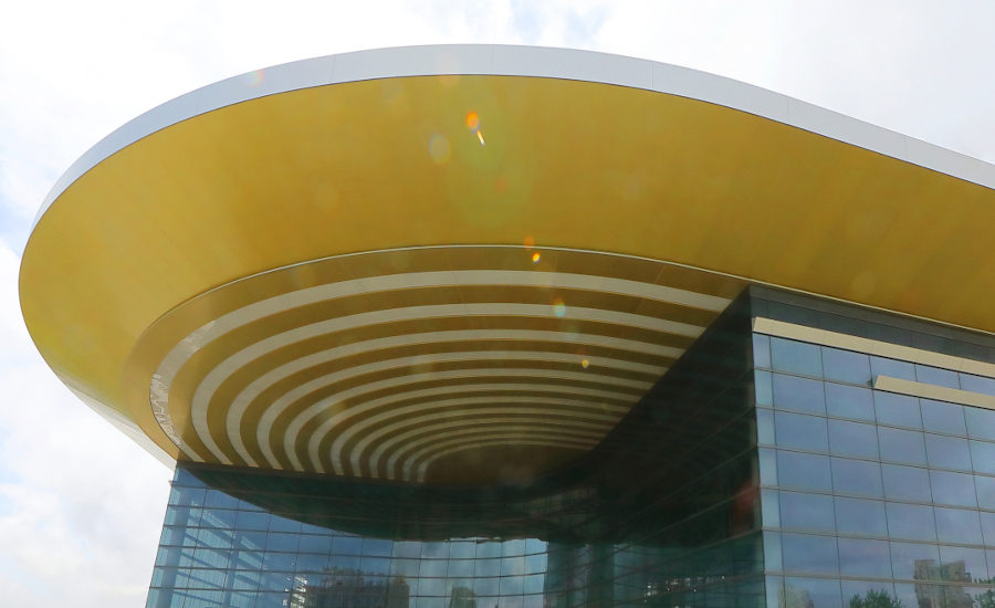 免PFAS限制  聚氟乙烯PVF实现高性能卷材涂料的可持续发展