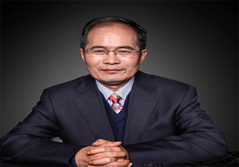 【我和2024】雨中情耿进玉 拥抱“竞争”与“韧性”的未来