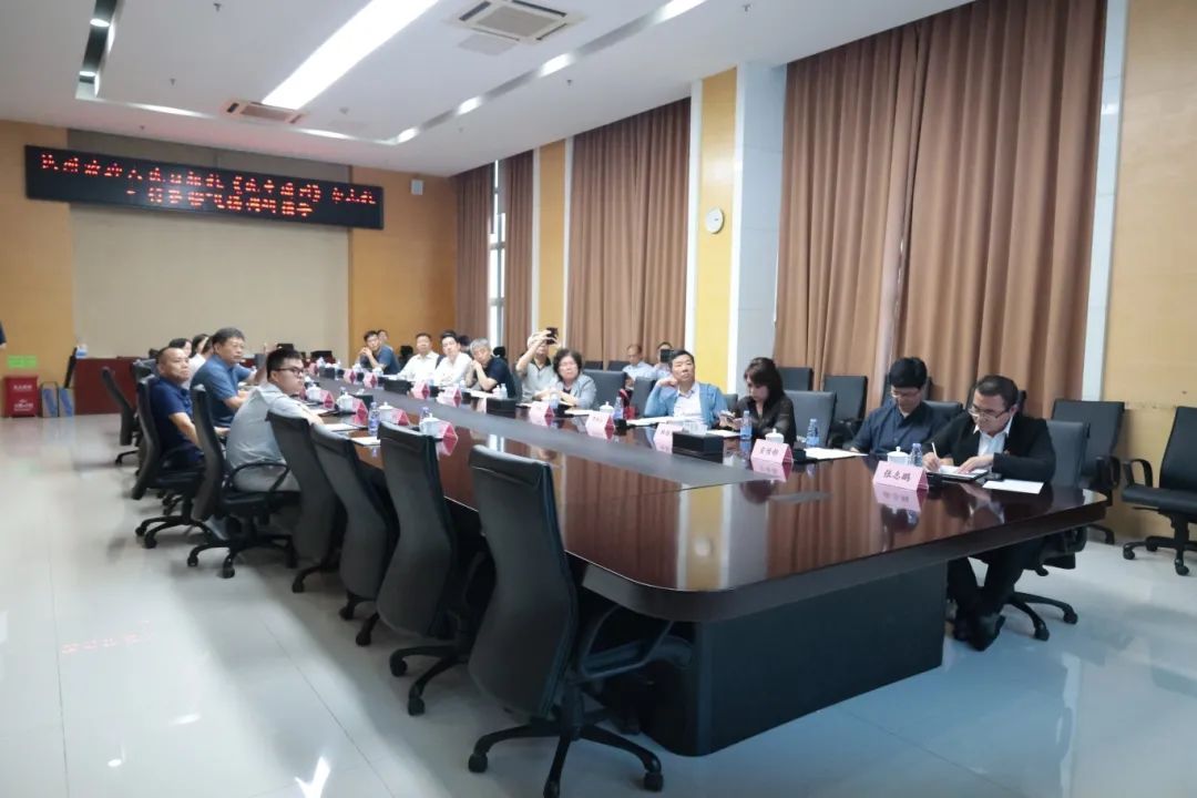 人民日报《民生周刊》杂志社来访飞扬集团