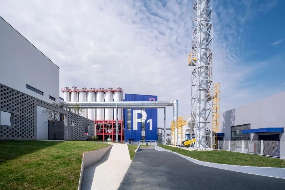 央媒走进嘉宝莉，探访新质生产力