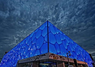 奥运水立方，雷帝泳池系统的璀璨绽放