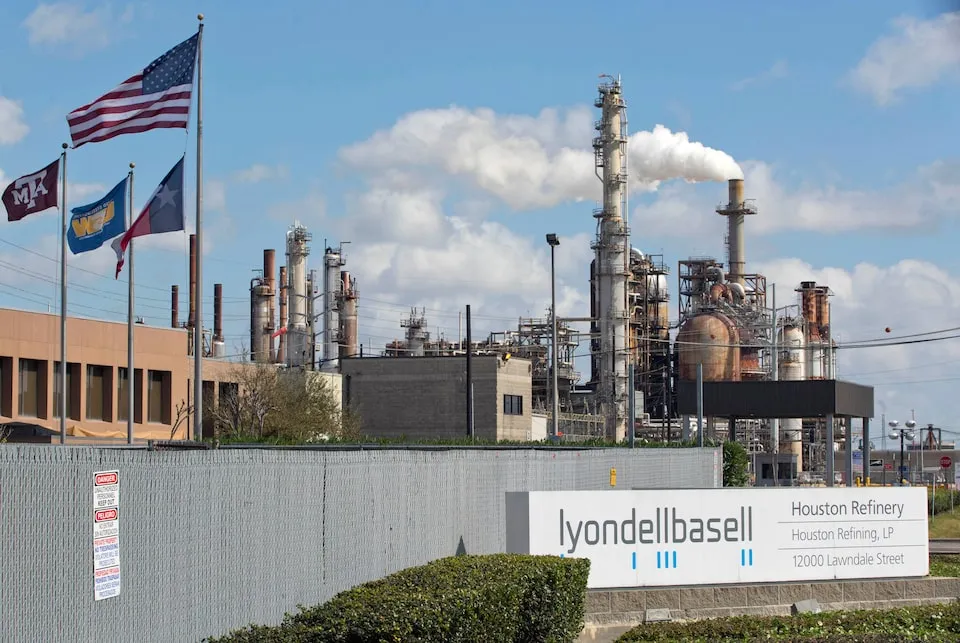 利安德巴赛尔全球战略调整：美国扩产丙烯与欧洲资产评估的双轨并行