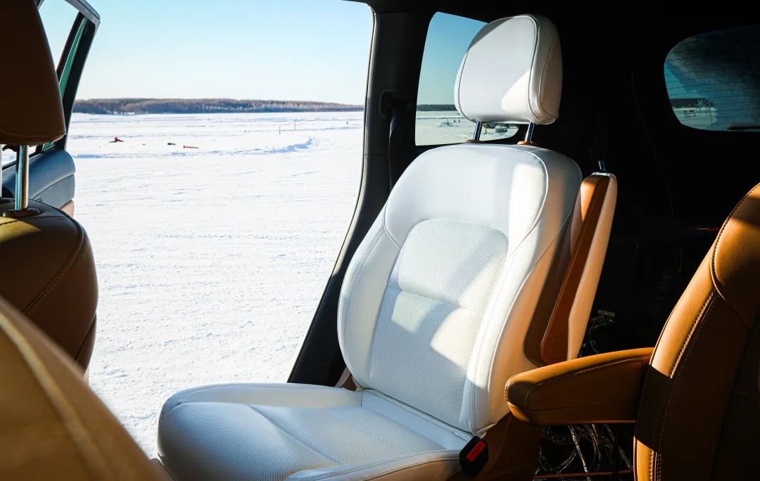 无畏严寒，从容出发！陶氏公司躬身入局汽车冬季路试，“革”新汽车座舱未来，定义舒适极限