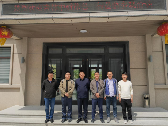 吉林中财管道有限公司总经理徐立新一行走进辽宁海城广源考察交流？