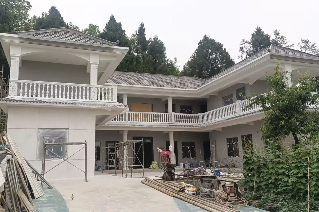 立镁家冠晶石+陶彩砂，助力川派三合院焕新生！