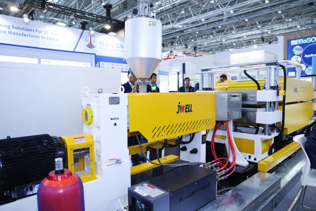 金纬特种工程塑料冷推生产线：高效智能，赋能高端制造