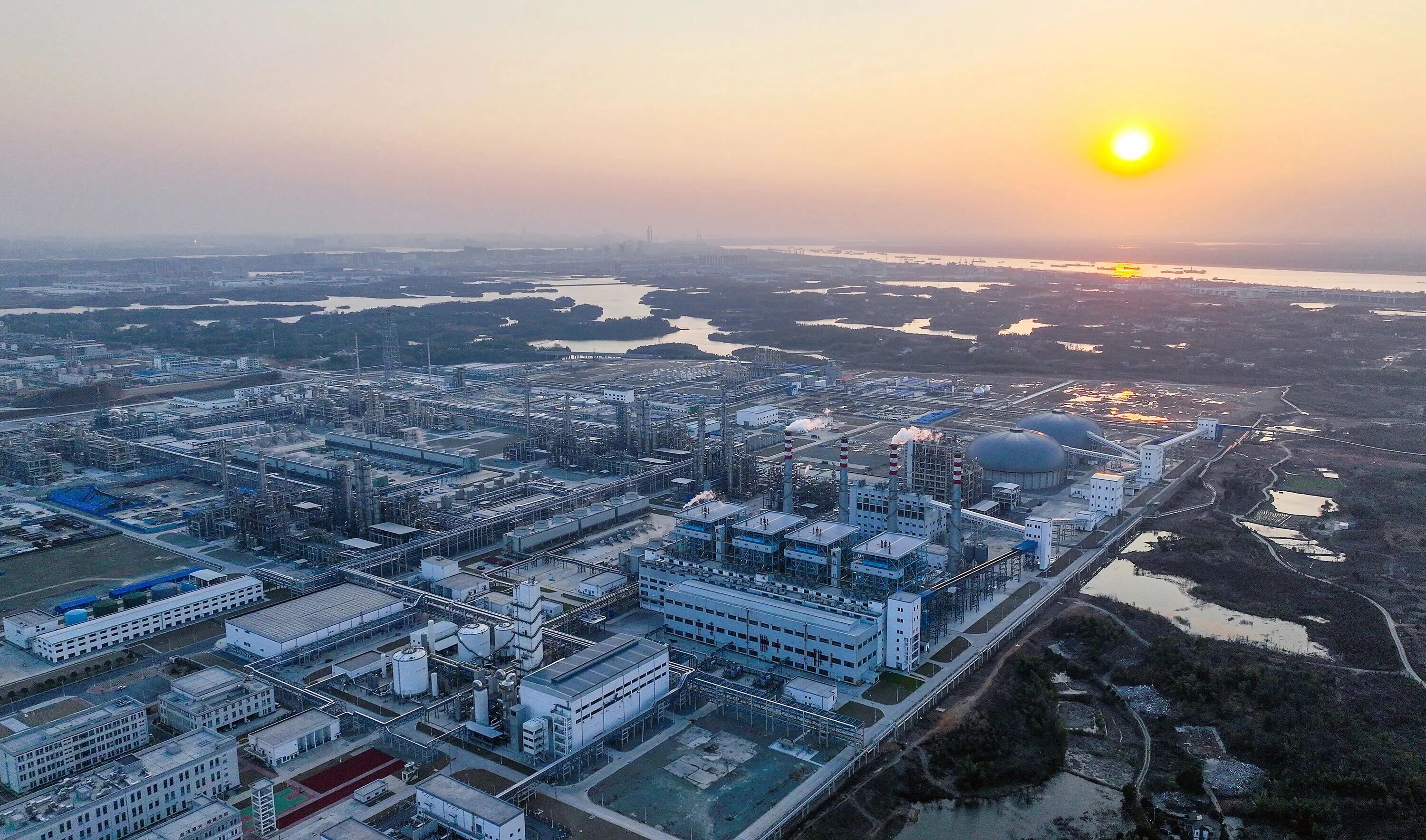 根植产业沃土 百利科技入选岳阳民企50强