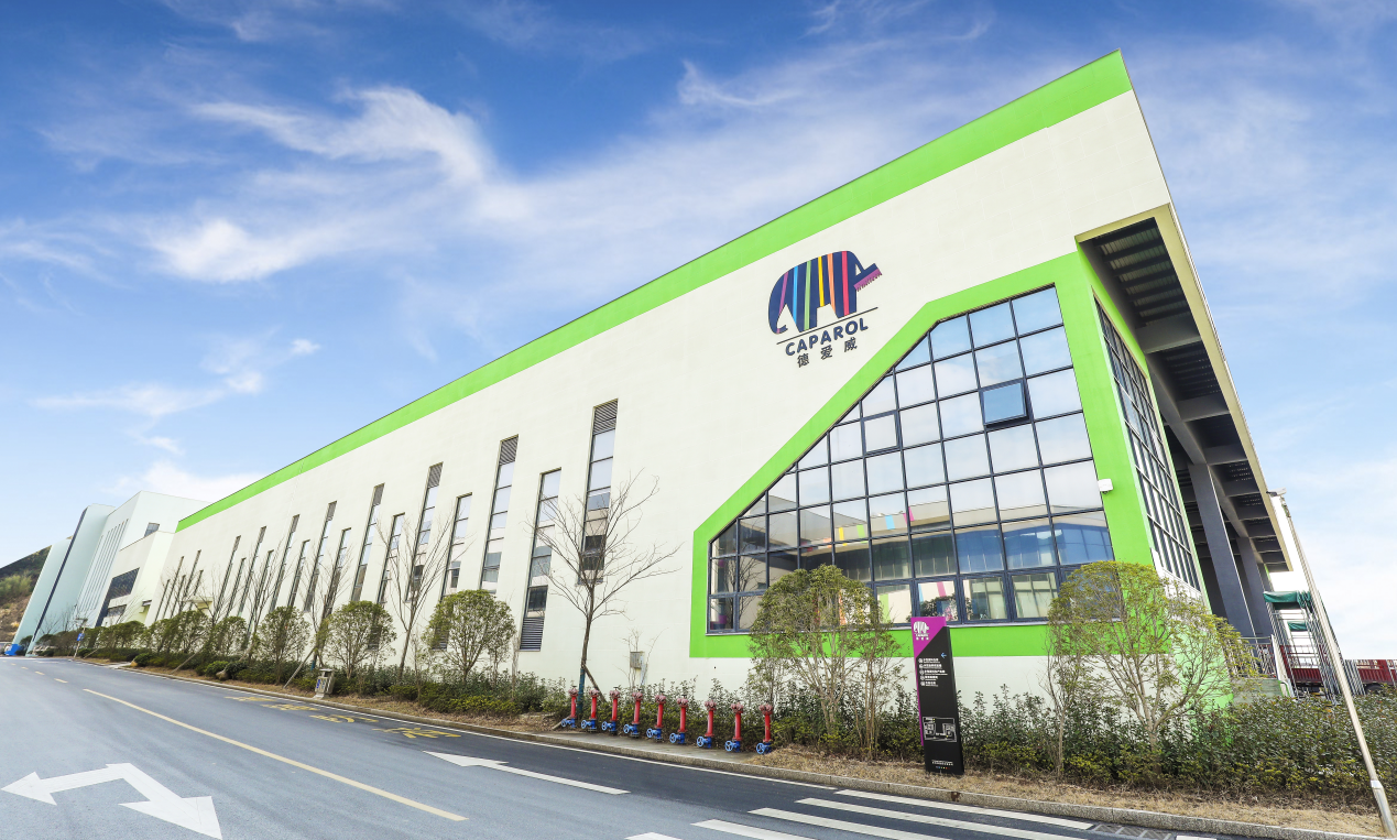 不止乳胶漆十大品牌，东方雨虹旗下德爱威再拿四项国字号质量荣誉