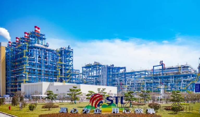 境外暴增近40%，卫星化学2025年营收超460亿